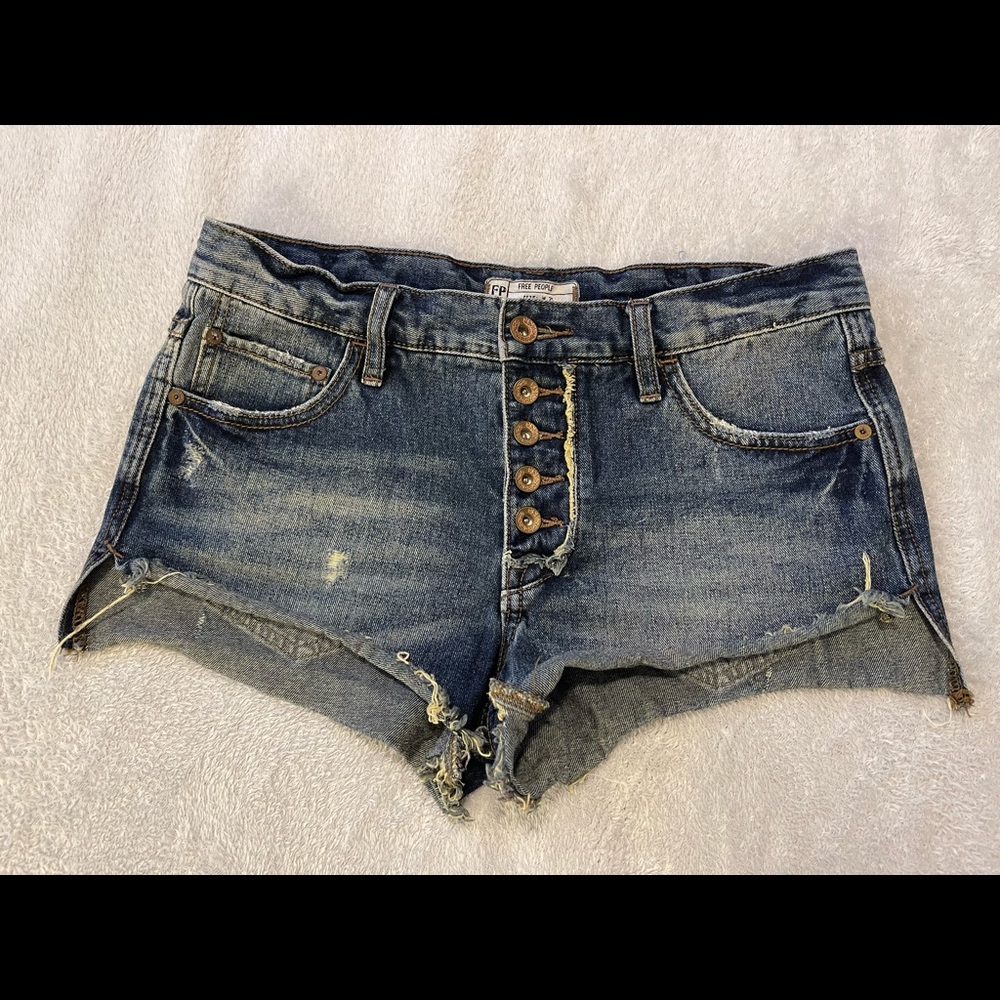 Free People shorts size 25